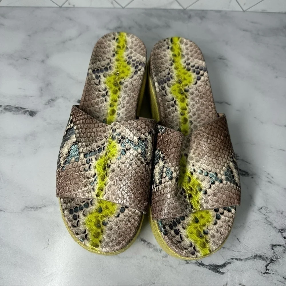 Kate Spade Zia Platform Leather Espadrille Snake Print Size 9 B
